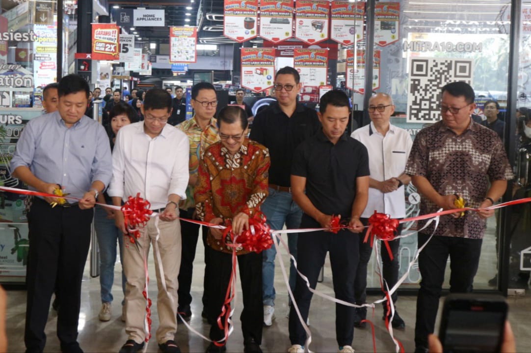 The 50th Store, Mitra10 Shila Sawangan.